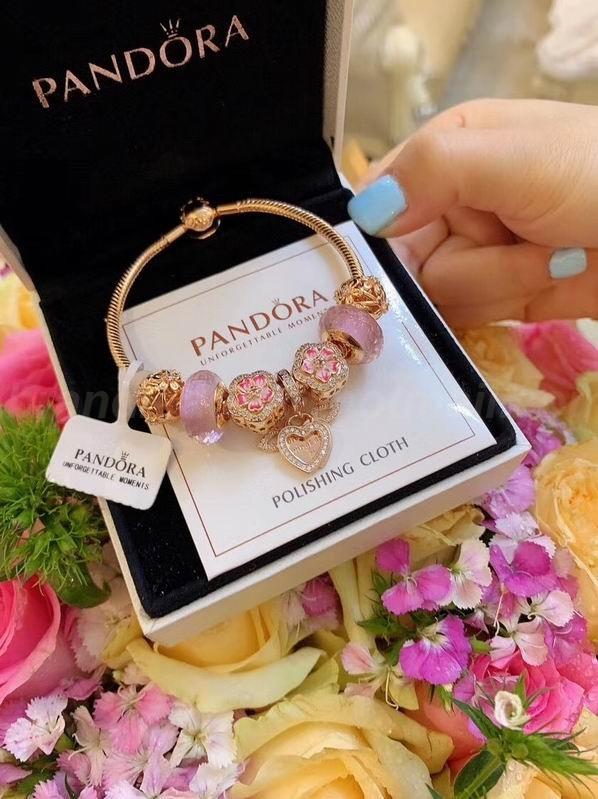 Pandora Bracelets 139